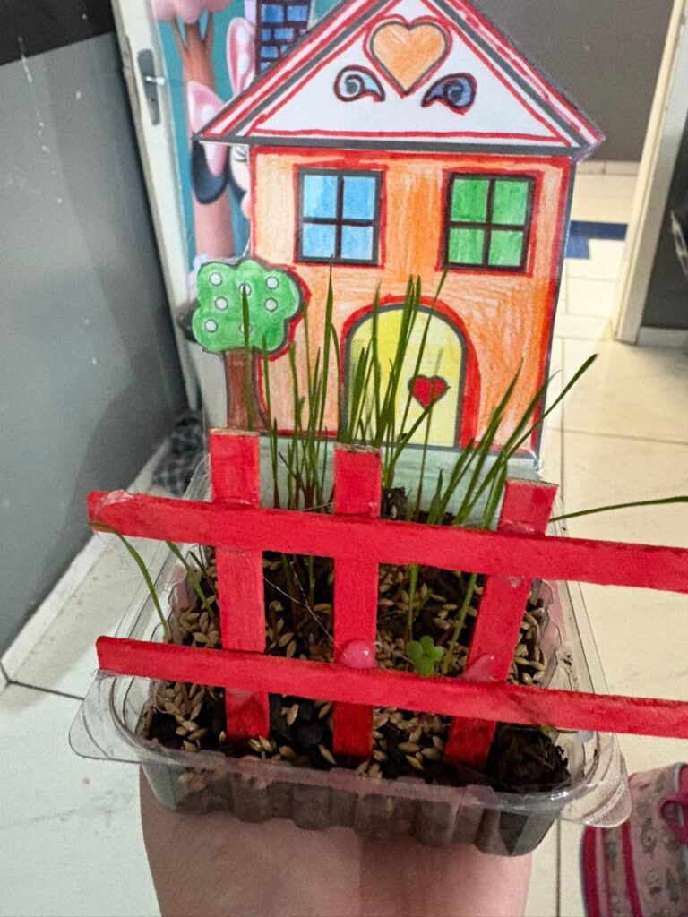 WhatsApp-Image-2025-10-24-at-16.29.02-1-768x1024 Educação Integral em Ação na EMEBTI Esperança %image