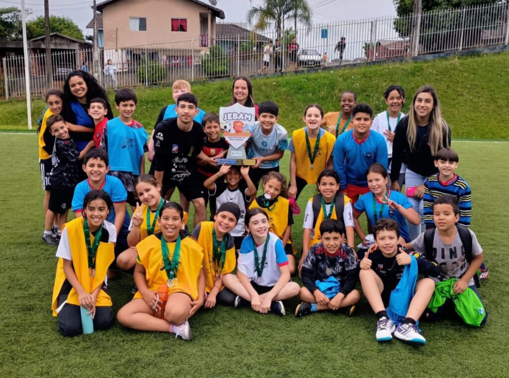 WhatsApp-Image-2025-11-21-at-10.49.23-1024x760 JEBAM 2025 é concluído após quatro etapas e grande participação estudantil %image