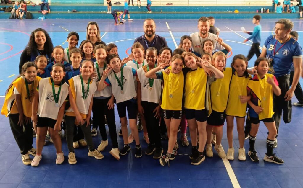 WhatsApp-Image-2025-11-21-at-10.49.25-3-1024x637 JEBAM 2025 é concluído após quatro etapas e grande participação estudantil %image