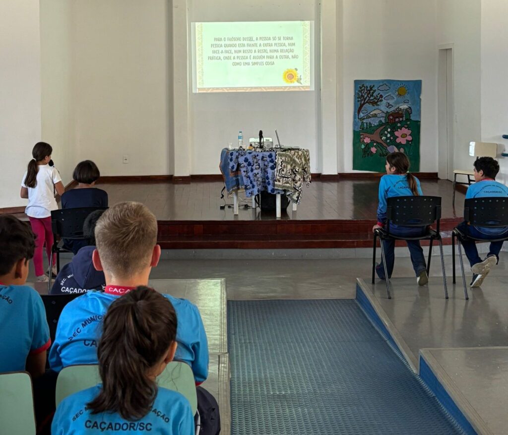 WhatsApp-Image-2025-11-24-at-14.33.51-1024x877 Consciência Negra nas Escolas da Rede Municipal de Educação 21/11/2025 %image