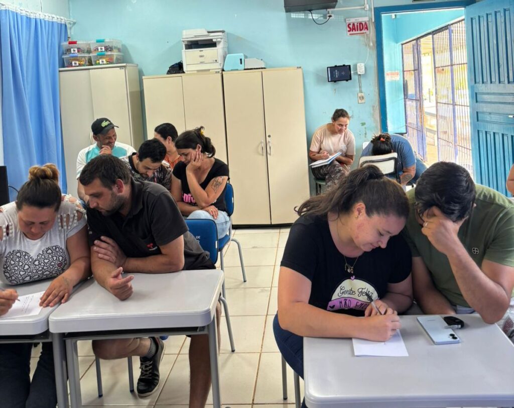 WhatsApp-Image-2025-11-25-at-15.48.43-1-1024x812 Escola de Pais e Mães encerra ciclo de encontros e prevê novas atividades para o próximo ano %image