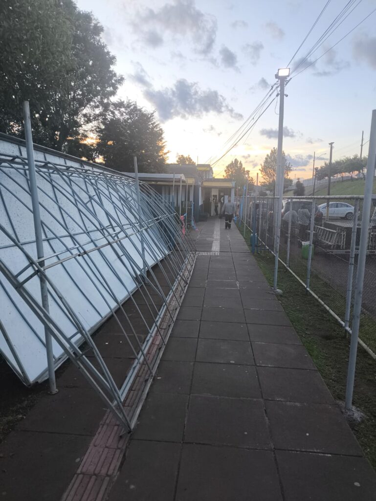 WhatsApp-Image-2025-12-12-at-20.32.57-1-769x1024 A Importância da Instalação de Toldos nas Escolas Municipais de Caçador %image