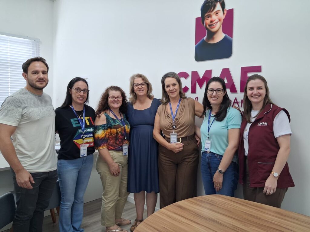 WhatsApp-Image-2026-03-13-at-11.16.00-1024x768 Secretaria de Educação de Caçador promove viagem de estudos para conhecer práticas educacionais em Fraiburgo %image