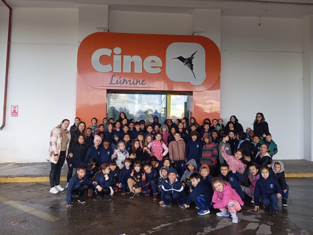 WhatsApp-Image-2026-07-16-at-14.45.27-1-1024x771 Estudantes da EMEB Alto Bonito conquistam premiação por frequência e boas práticas escolares %image